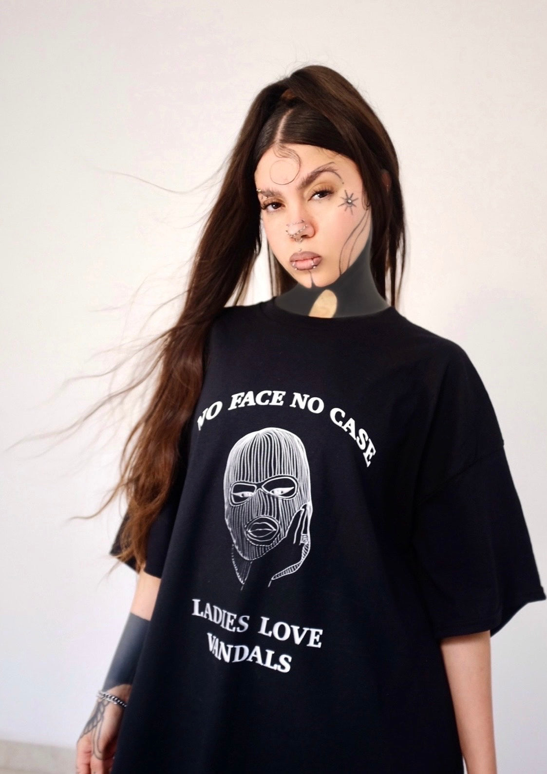 No Face No Case Chrome T-shirt
