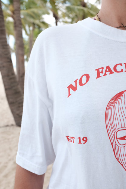 No Face No Case T-shirt (Red)