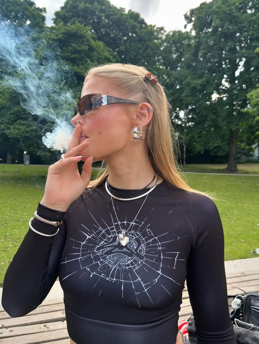 Cracked long sleeve crop top